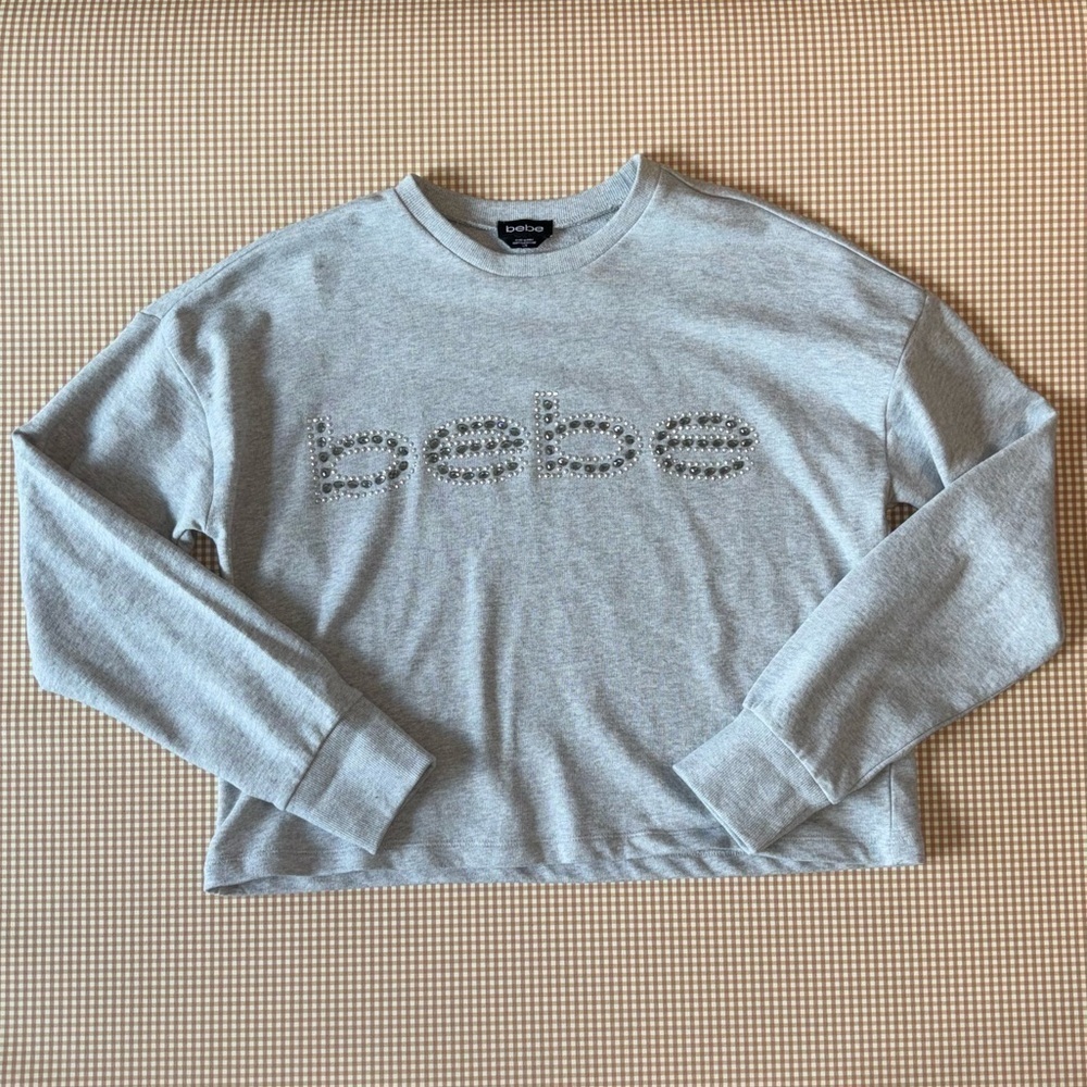 Bebe rhinestones‎ semi cropped sweatshirt. Size Large. Heather gray